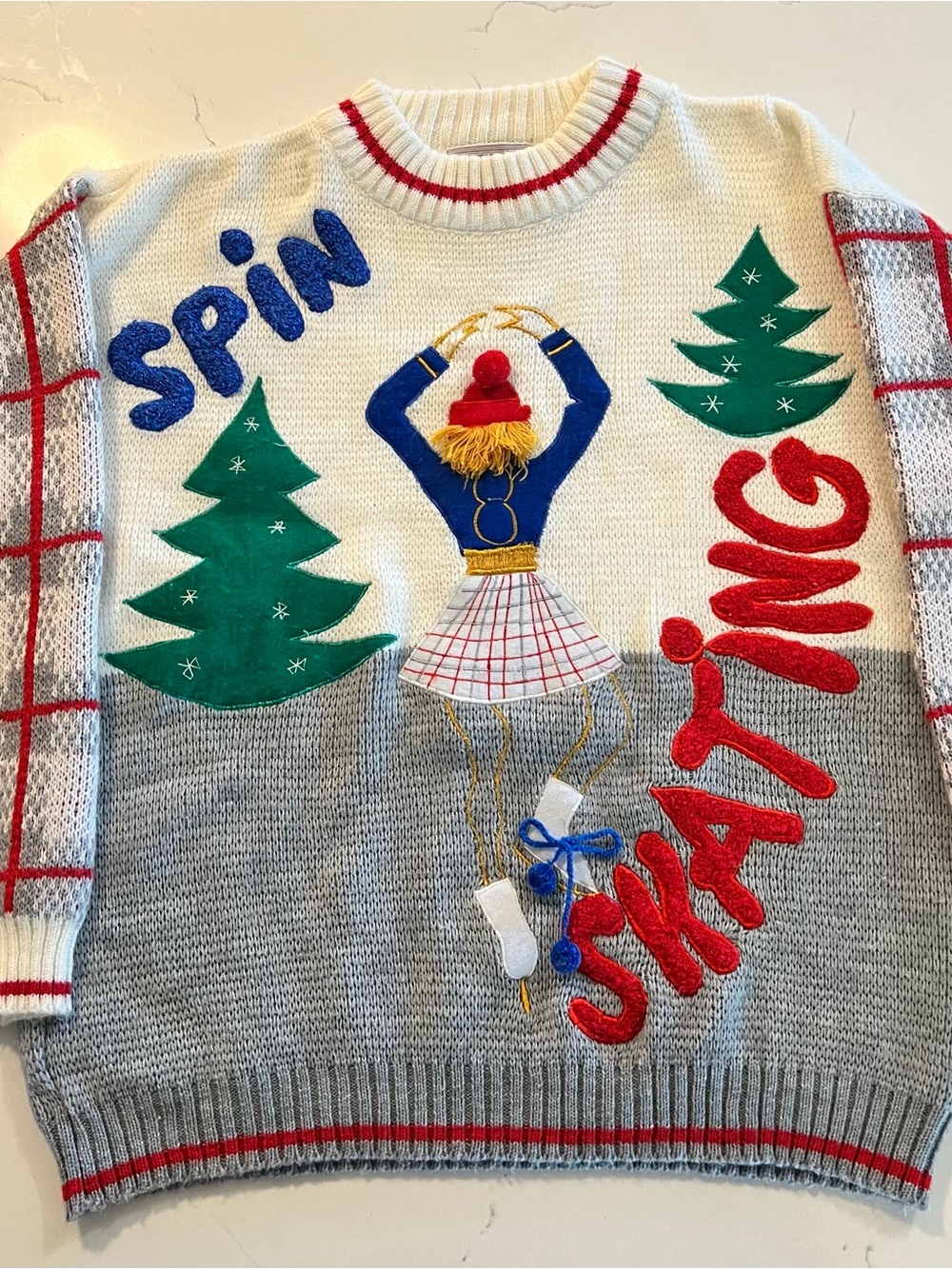 Vintage A’Milano Cream & Gray Holiday 'Spin Skating' Appliqué Sweater